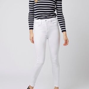 White Jamie Highwaisted Jeans